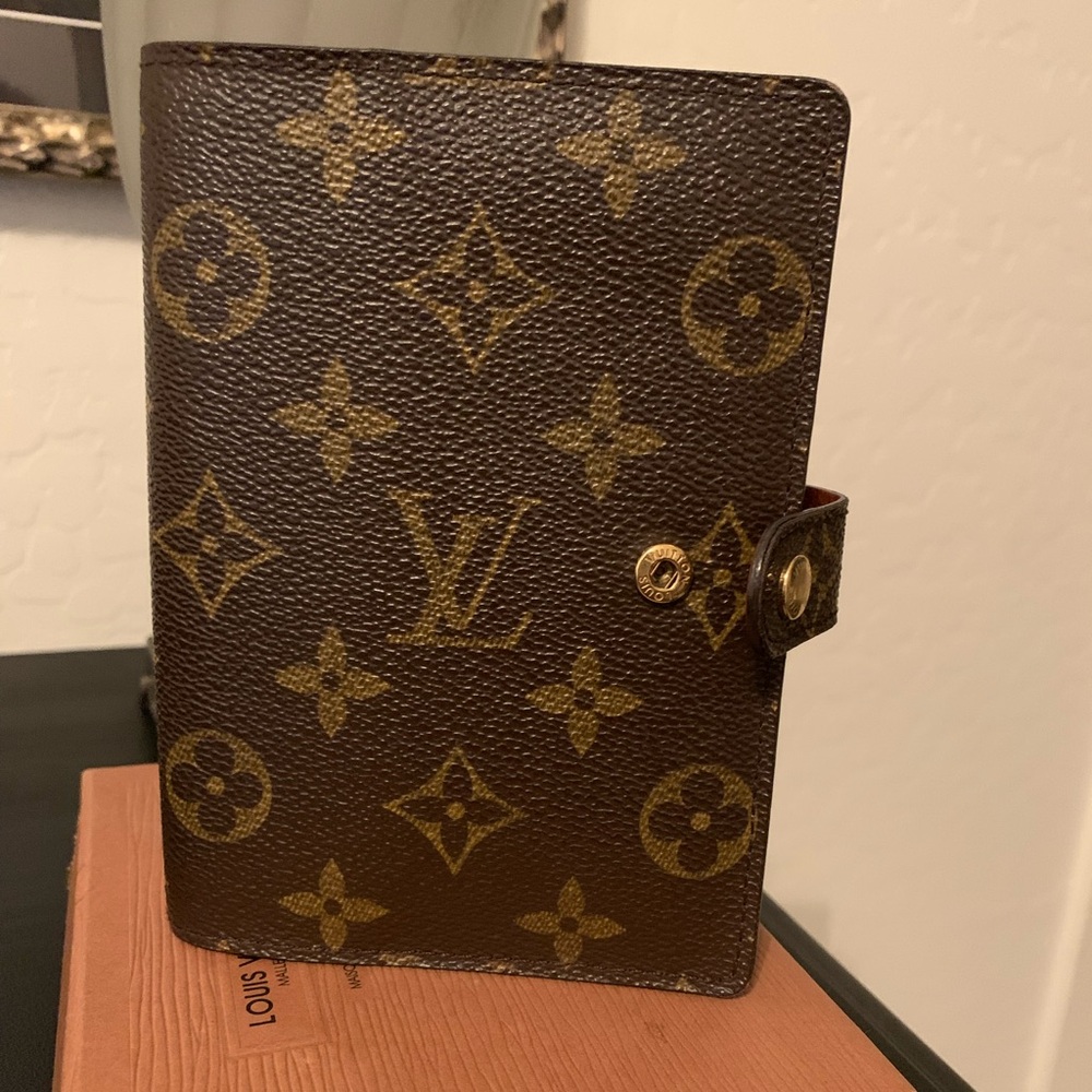 SOLD Authentic Louis Vuitton small agenda monogram